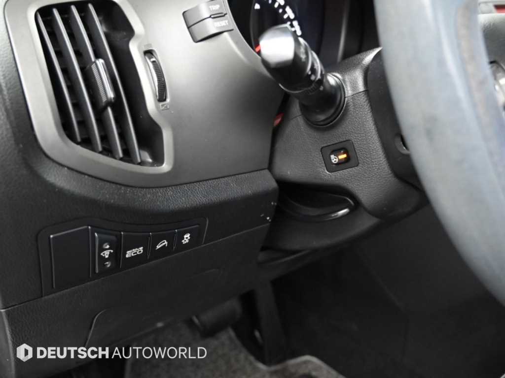 Kia Sportage — photo 16