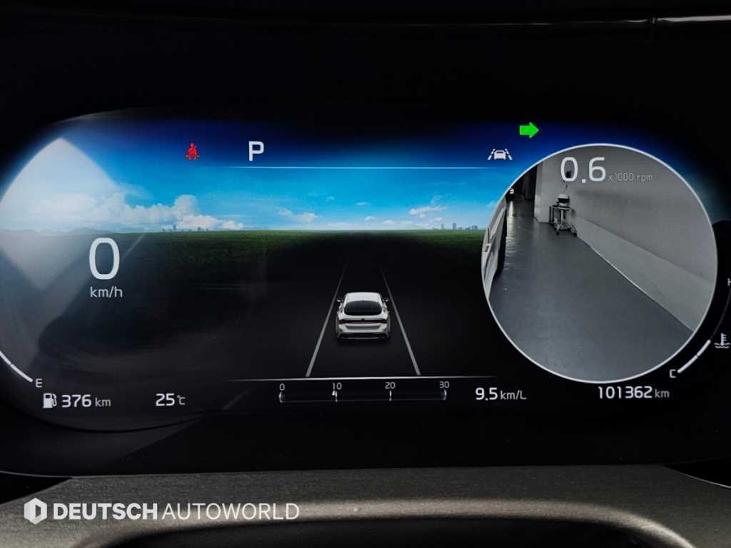 Kia K5 — photo 08