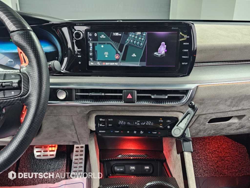 Kia K5 — photo 14