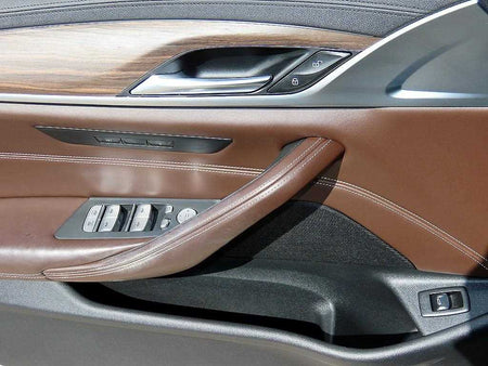 BMW 5-Series — photo 12