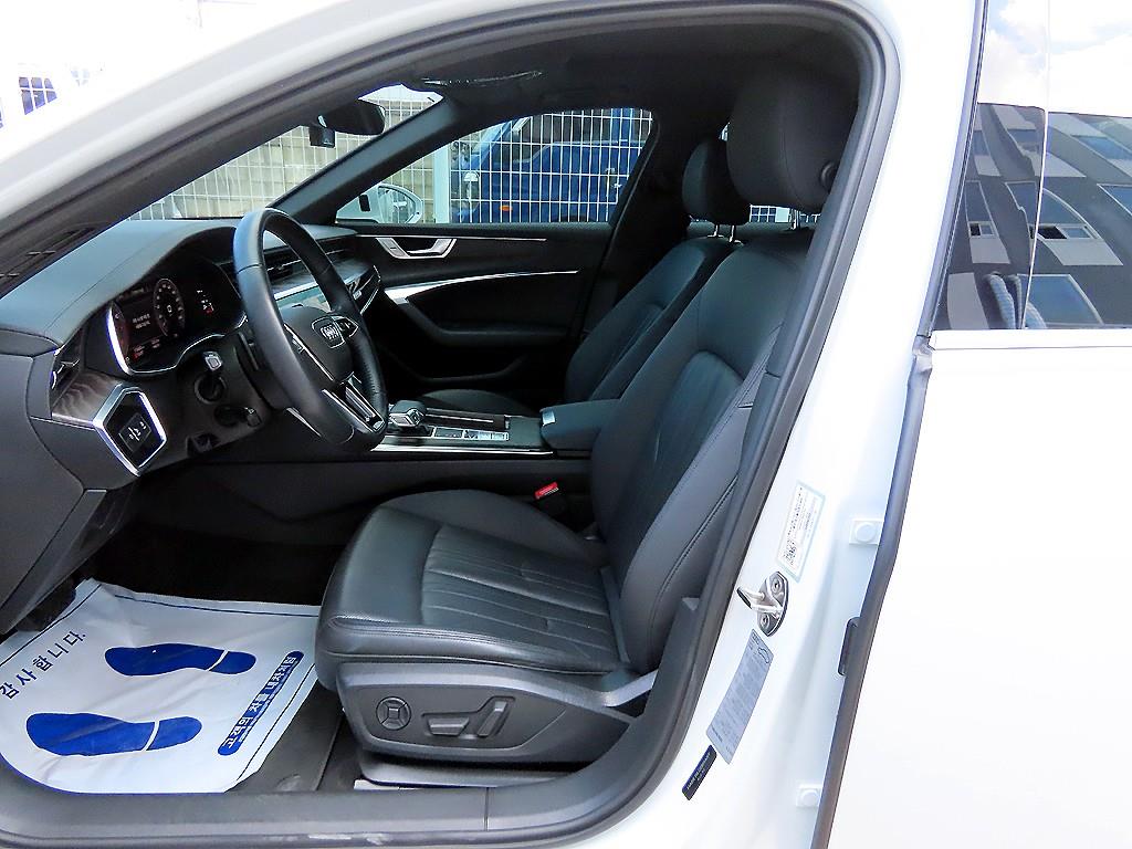 Audi A6 — photo 05