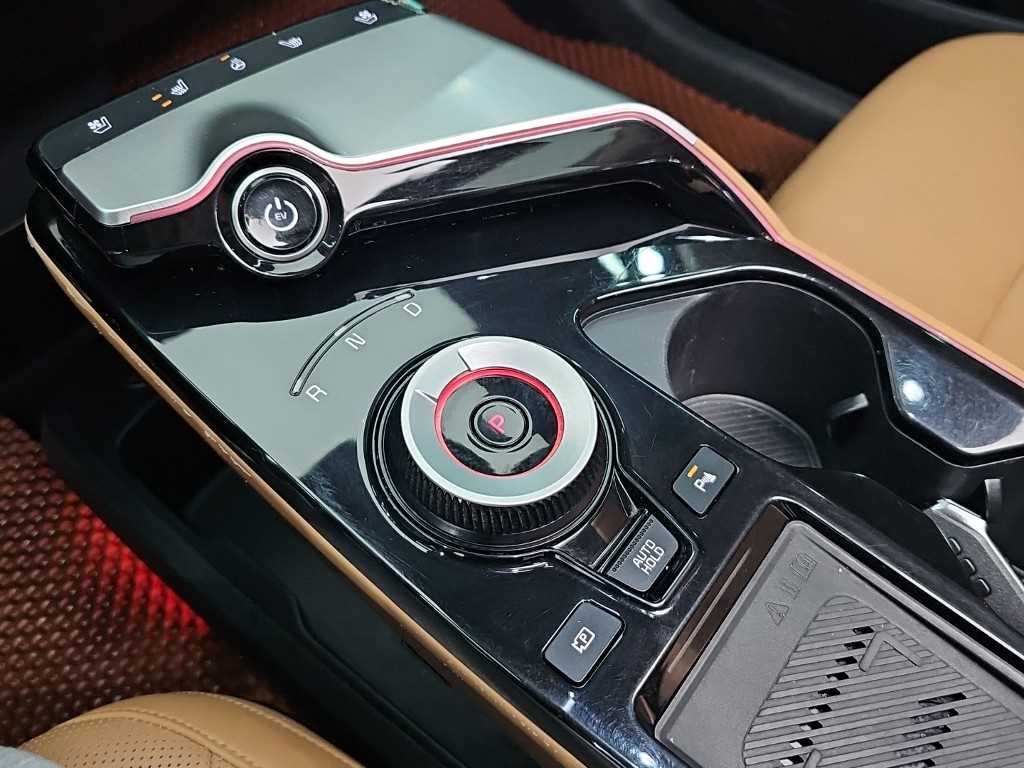 Kia EV6 — photo 08