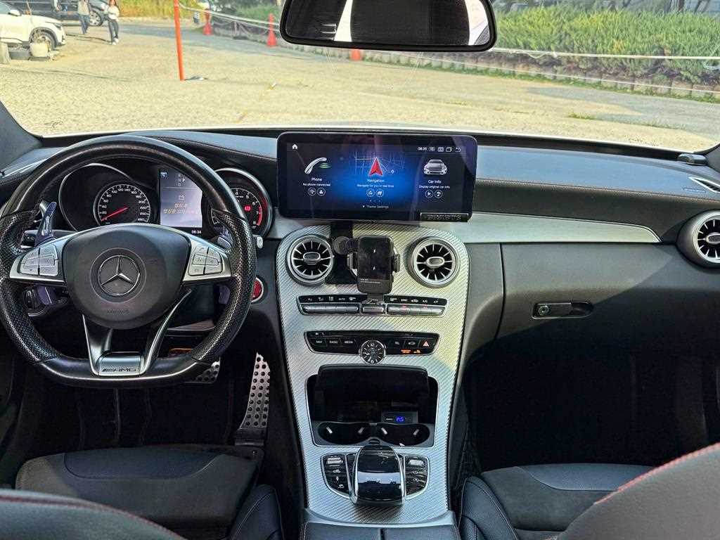 Mercedes-Benz C-Class — photo 07