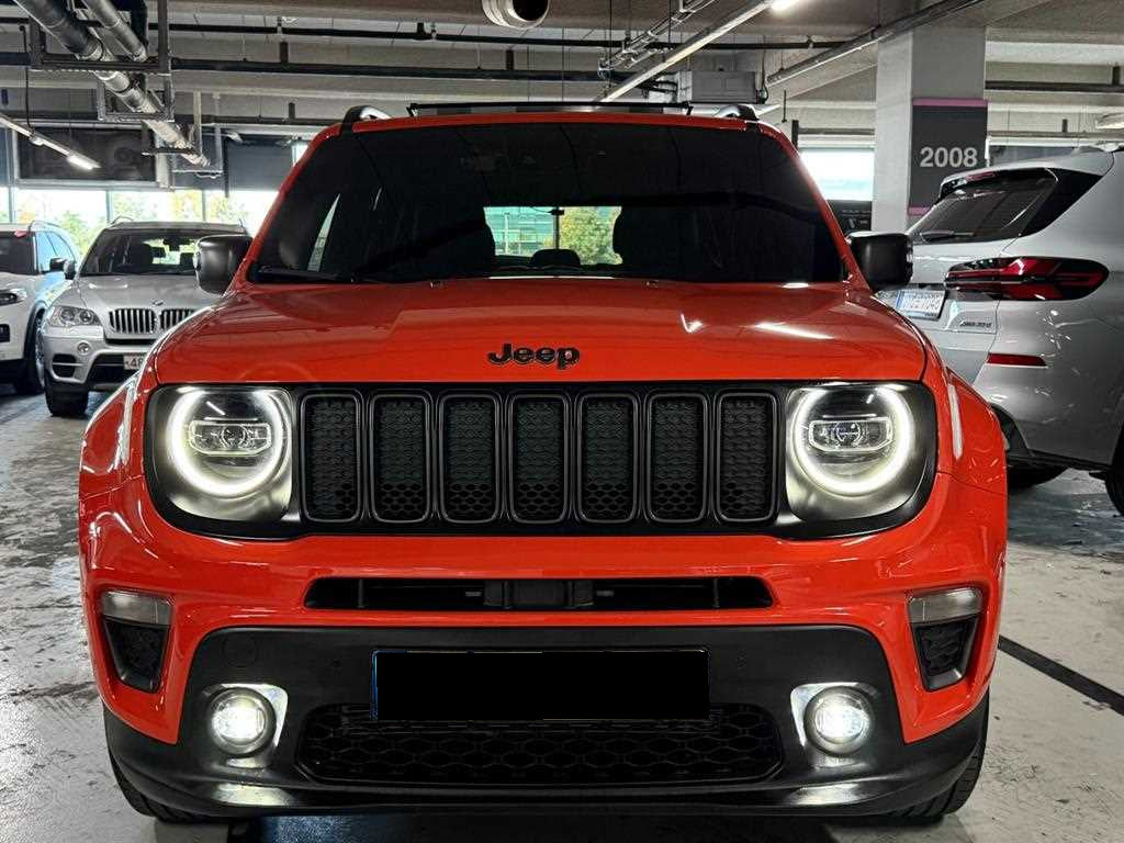 Jeep Renegade — photo 01