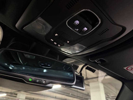 Jeep Renegade — photo 18