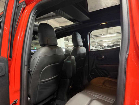 Jeep Renegade — photo 19