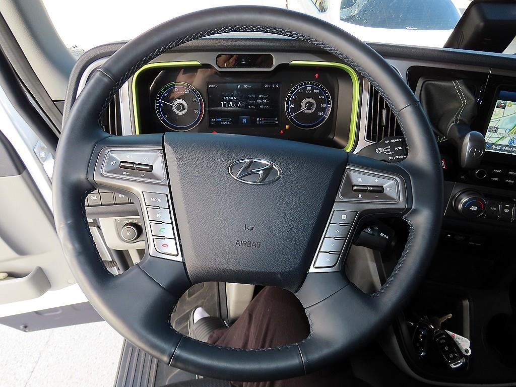 Hyundai 파비스 — photo 11