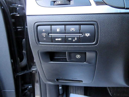Genesis G80 — photo 12