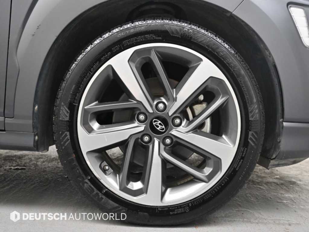 Hyundai Kona — photo 05