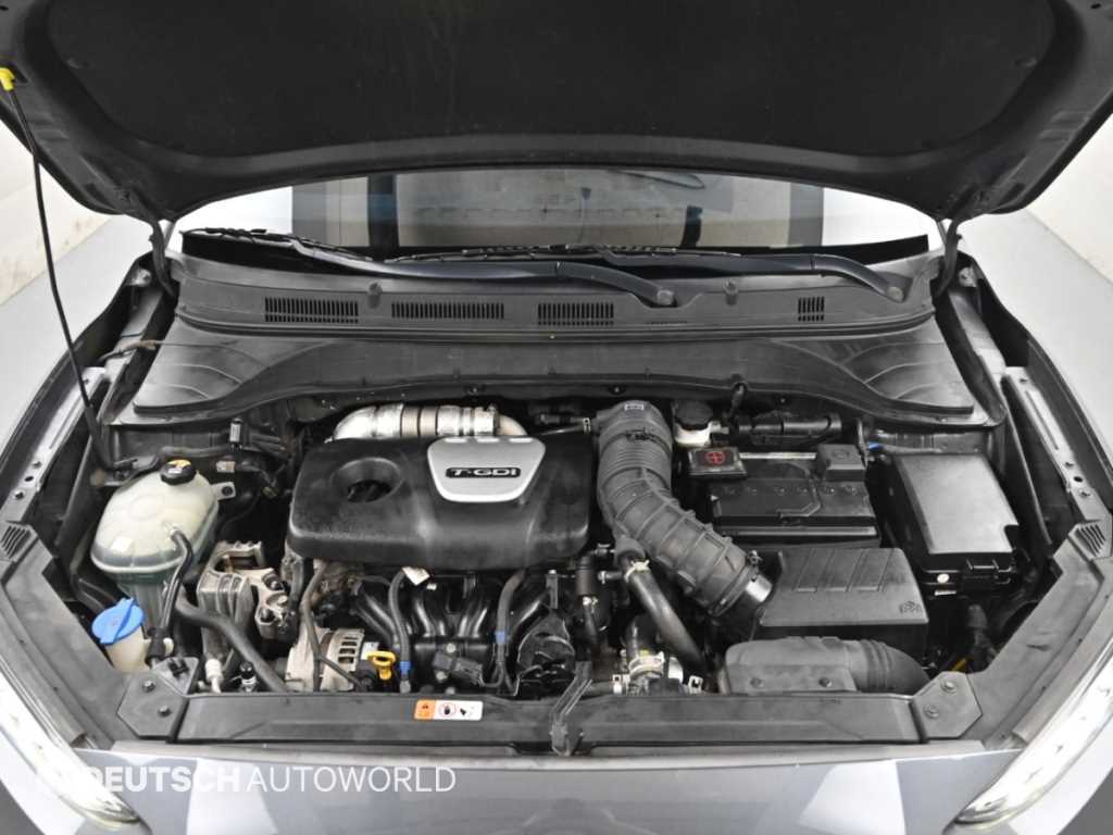 Hyundai Kona — photo 06