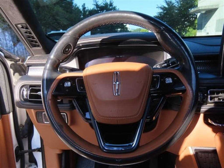 Lincoln Aviator — photo 14