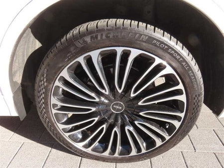 Lincoln Aviator — photo 16