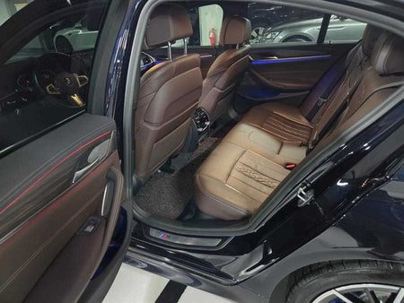 BMW 5-Series — photo 09