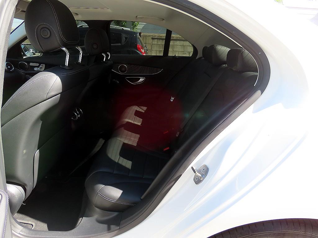 Mercedes-Benz C-Class — photo 06