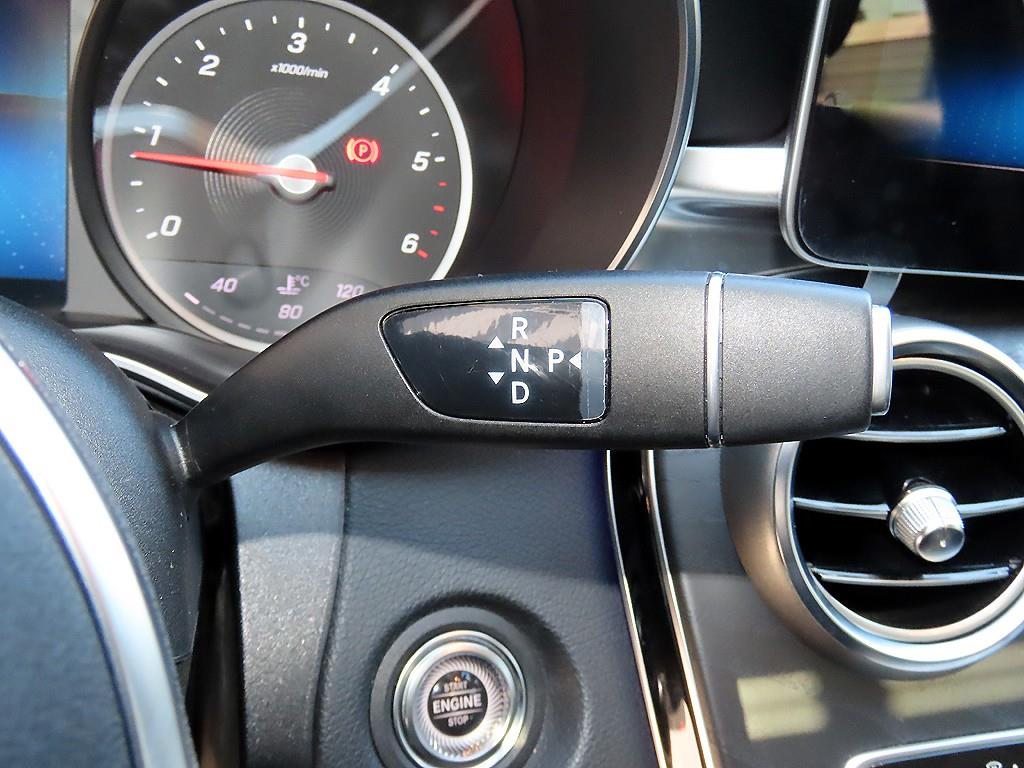 Mercedes-Benz C-Class — photo 10