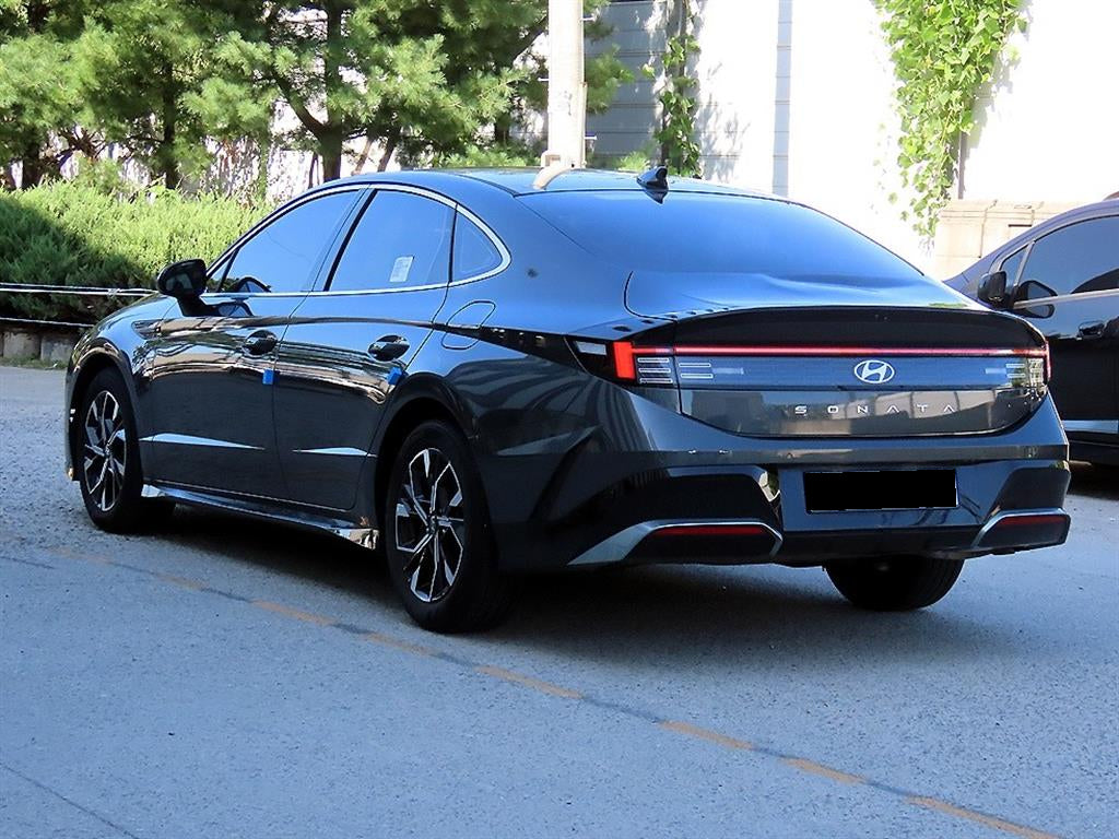 Hyundai Sonata — photo 03