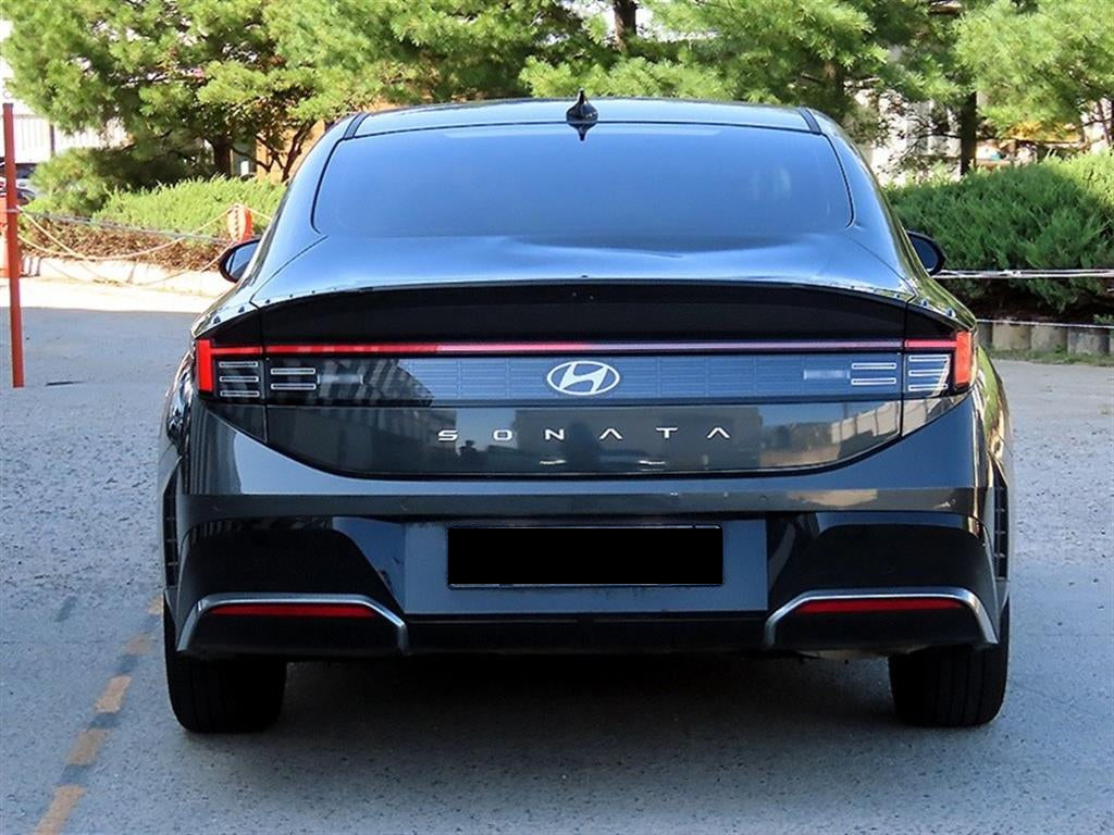 Hyundai Sonata — photo 04