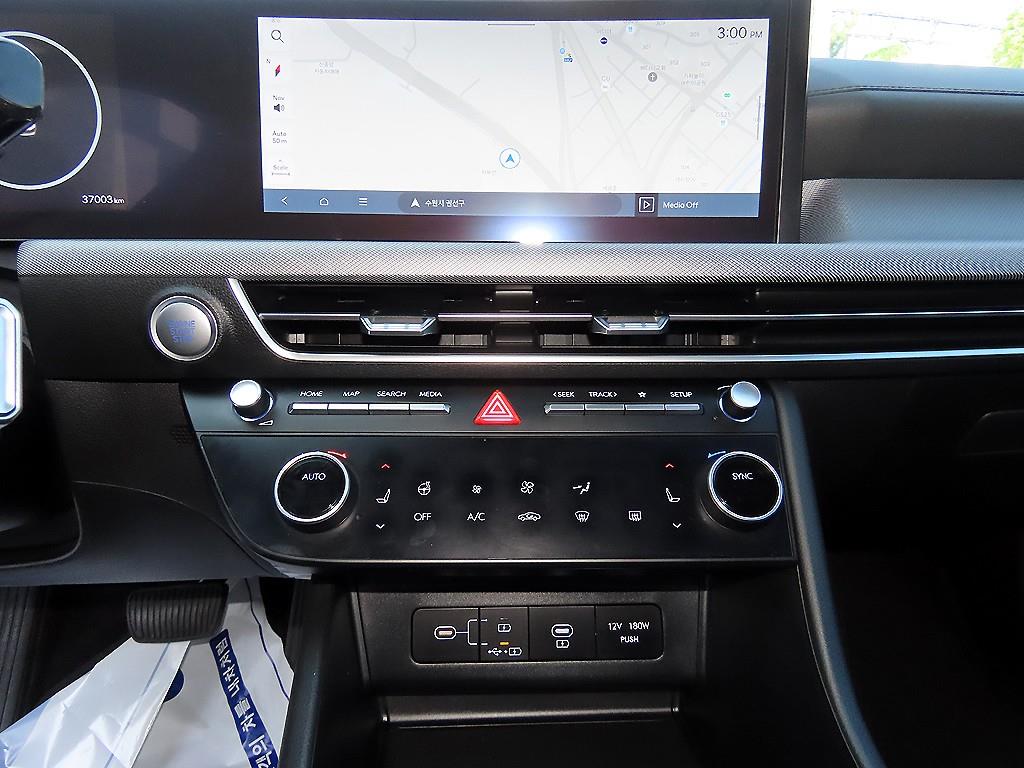 Hyundai Sonata — photo 14