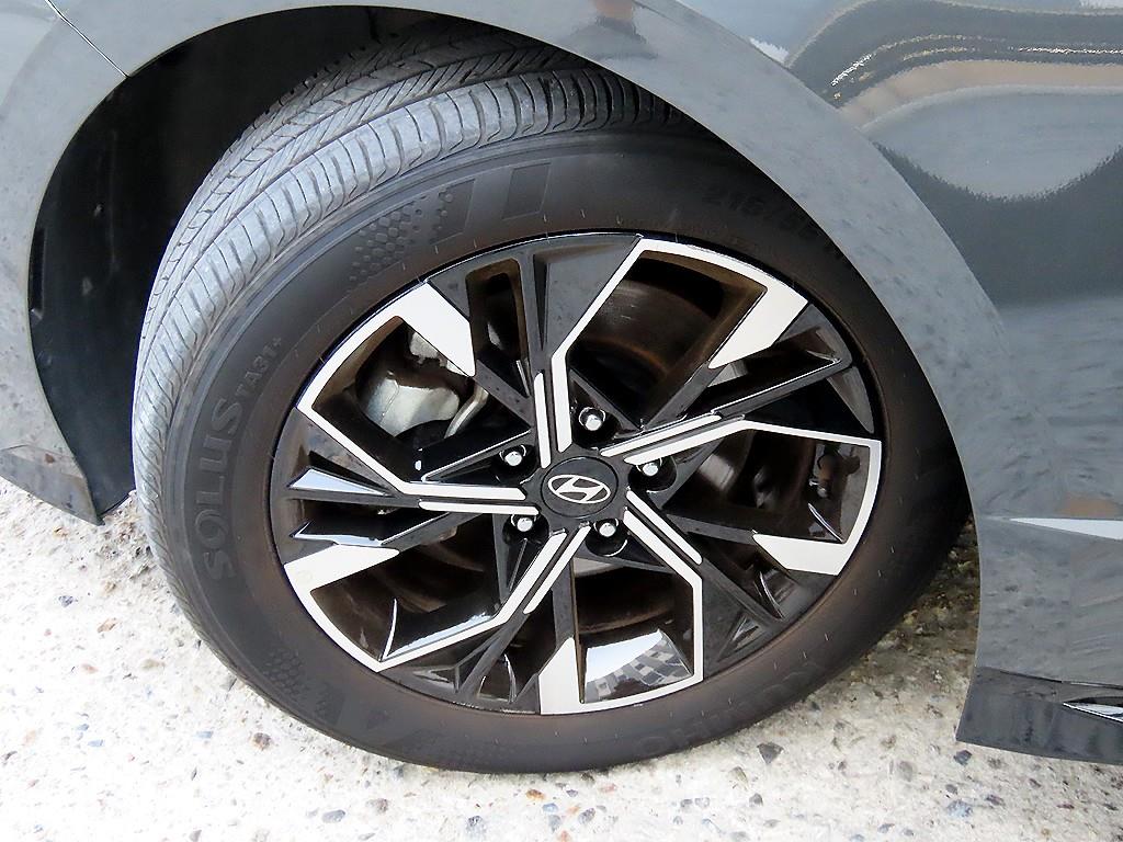 Hyundai Sonata — photo 20