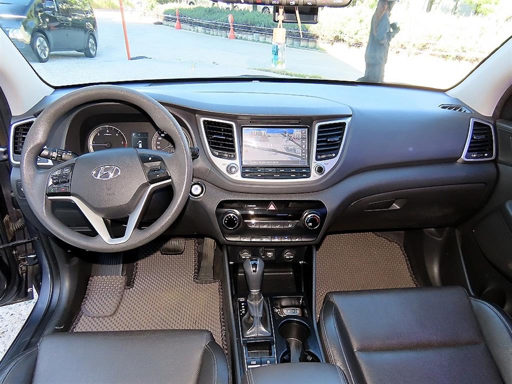 Hyundai Tucson — photo 07