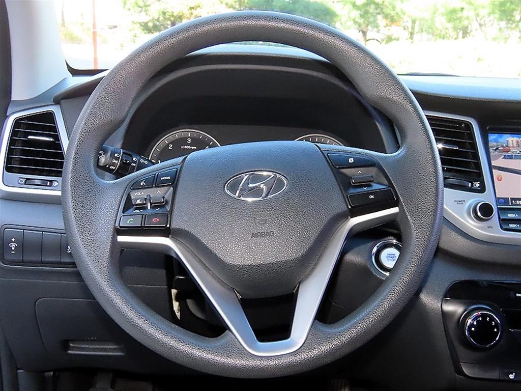 Hyundai Tucson — photo 08