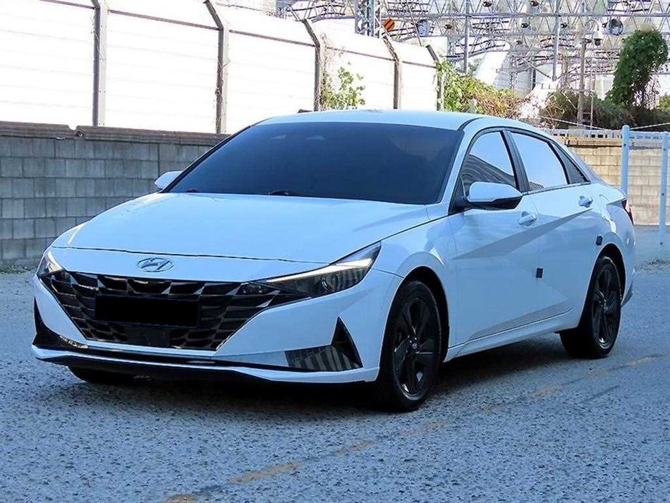Hyundai Avante — photo 02