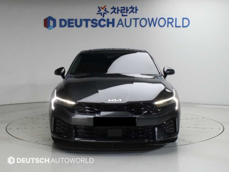 Kia K5 — photo 03