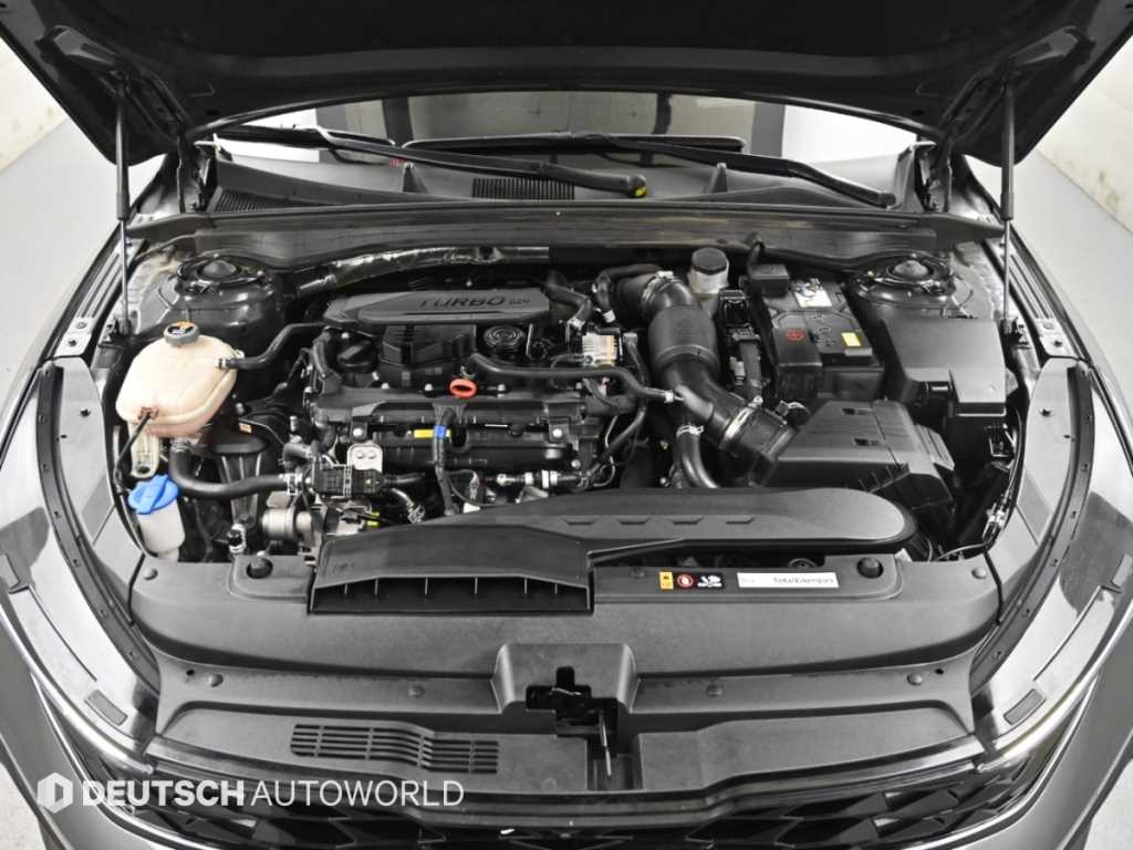 Kia K5 — photo 06
