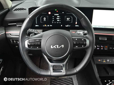 Kia K5 — photo 13
