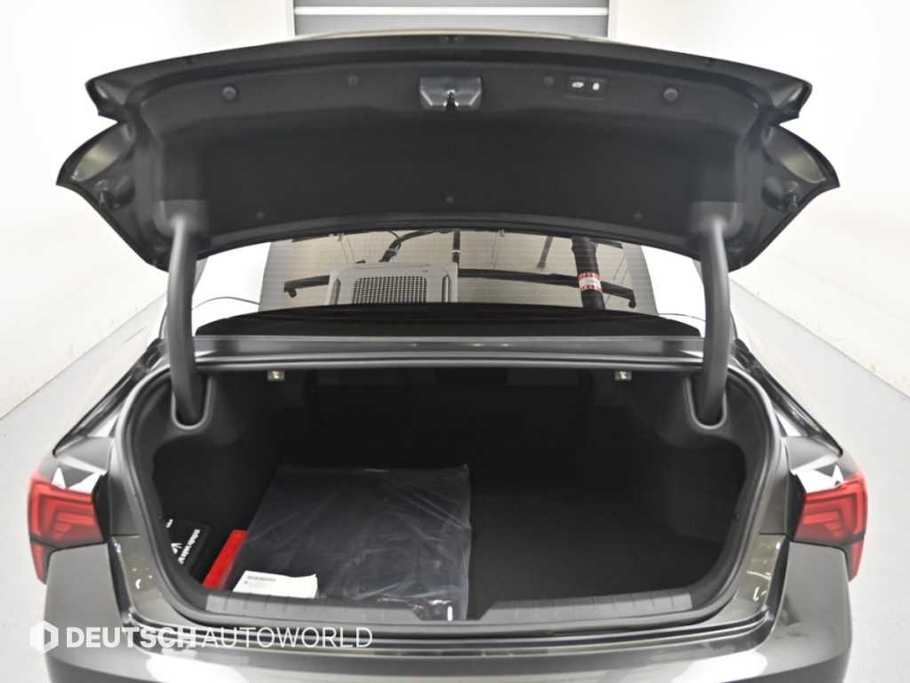 Kia K5 — photo 19