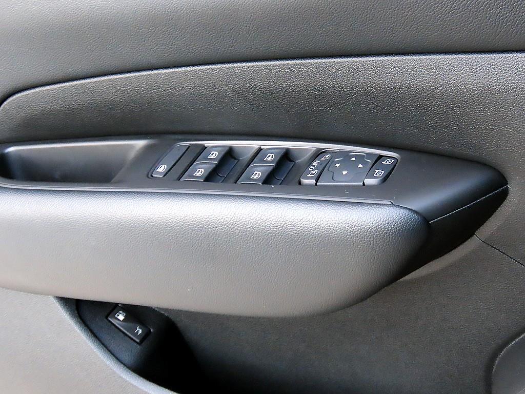 RENAULT SM6 — photo 11