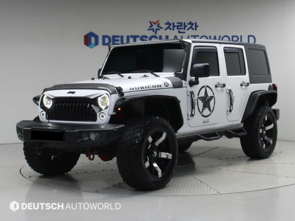 Jeep Wrangler — photo 01