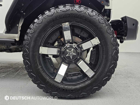 Jeep Wrangler — photo 05