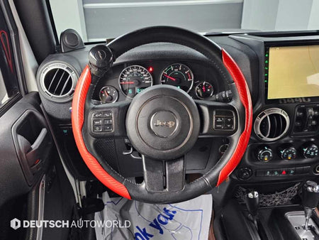 Jeep Wrangler — photo 13