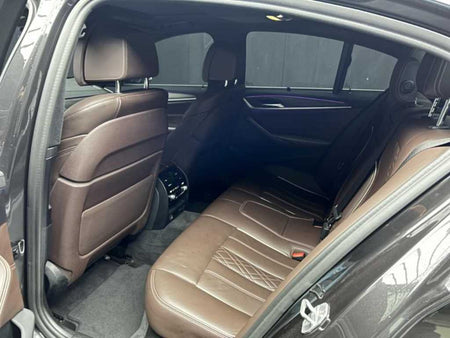 BMW 5-Series — photo 05