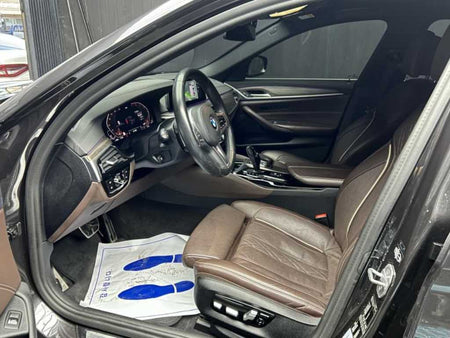 BMW 5-Series — photo 06