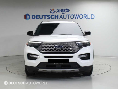 Ford Explorer — photo 03
