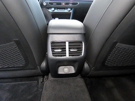 Hyundai Sonata — photo 18