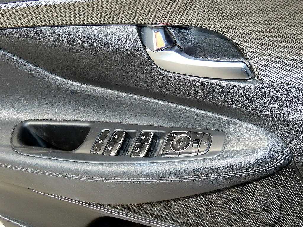 Hyundai Santafe — photo 11