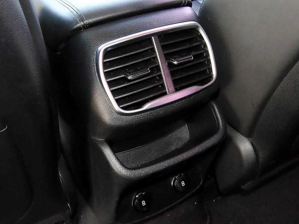 Hyundai Santafe — photo 17