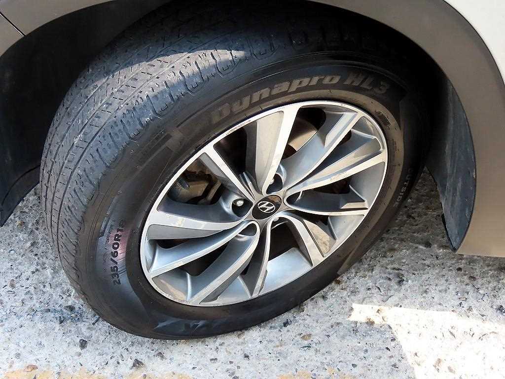Hyundai Santafe — photo 20