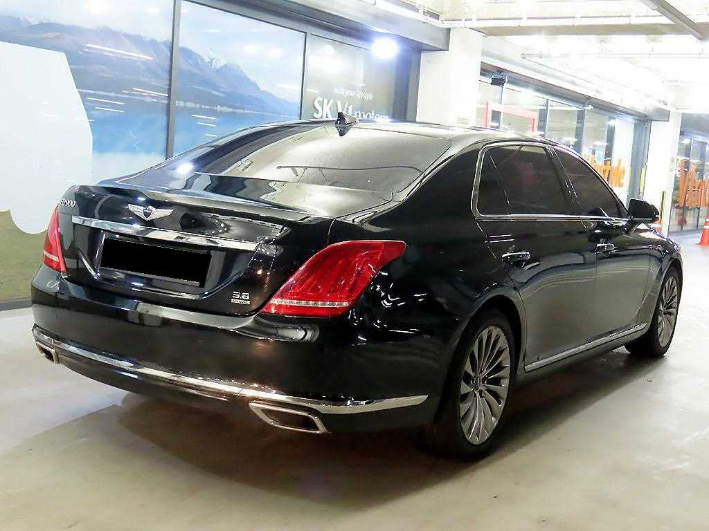 Genesis EQ900 — photo 04
