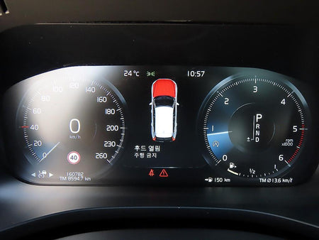 Volvo XC60 — photo 09