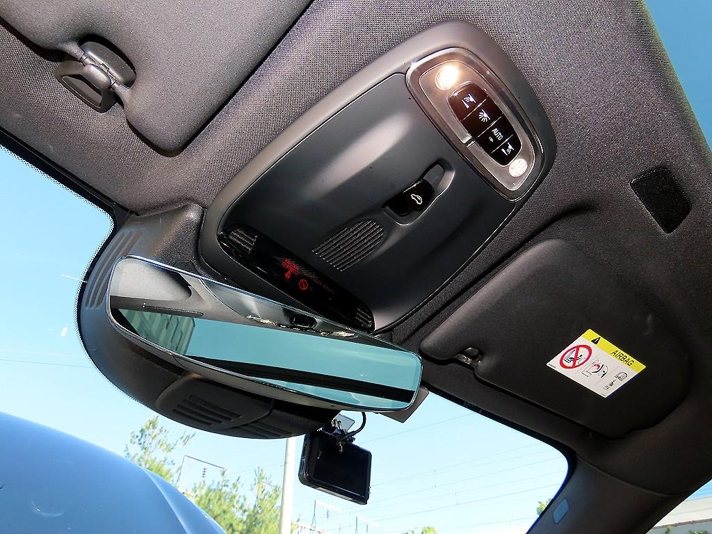 Volvo XC60 — photo 14