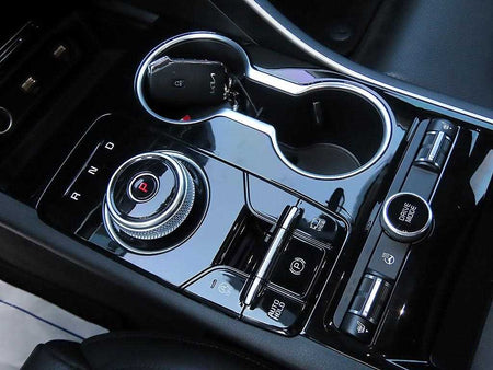 Kia K5 — photo 10