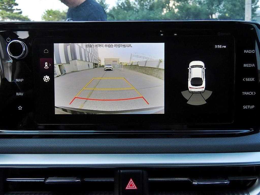 Kia K5 — photo 15