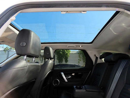 Land Rover Discovery Sport — photo 17