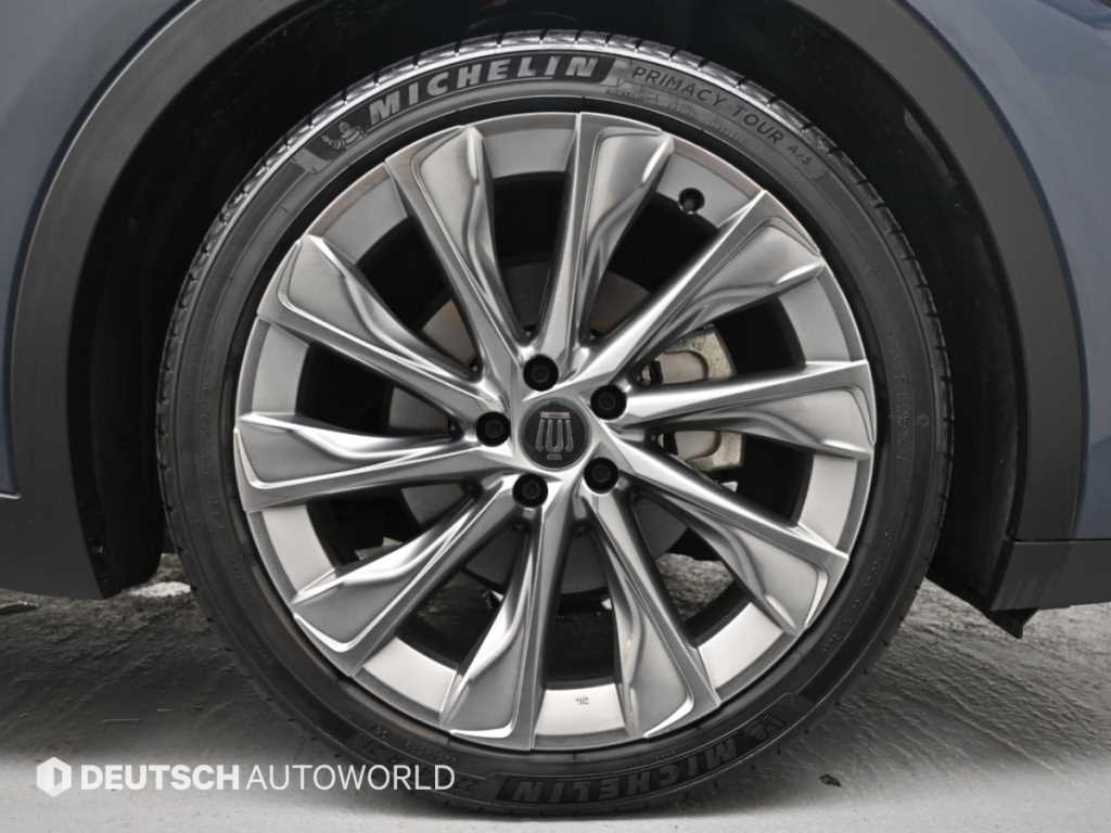 Toyota Crown — photo 05