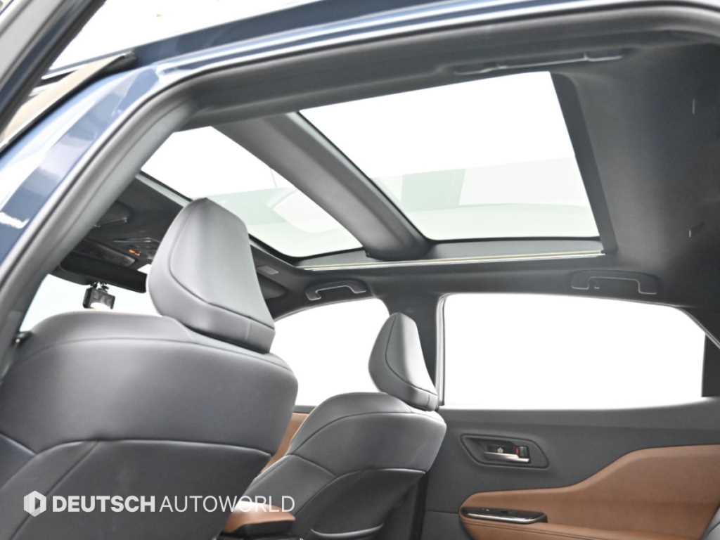 Toyota Crown — photo 18