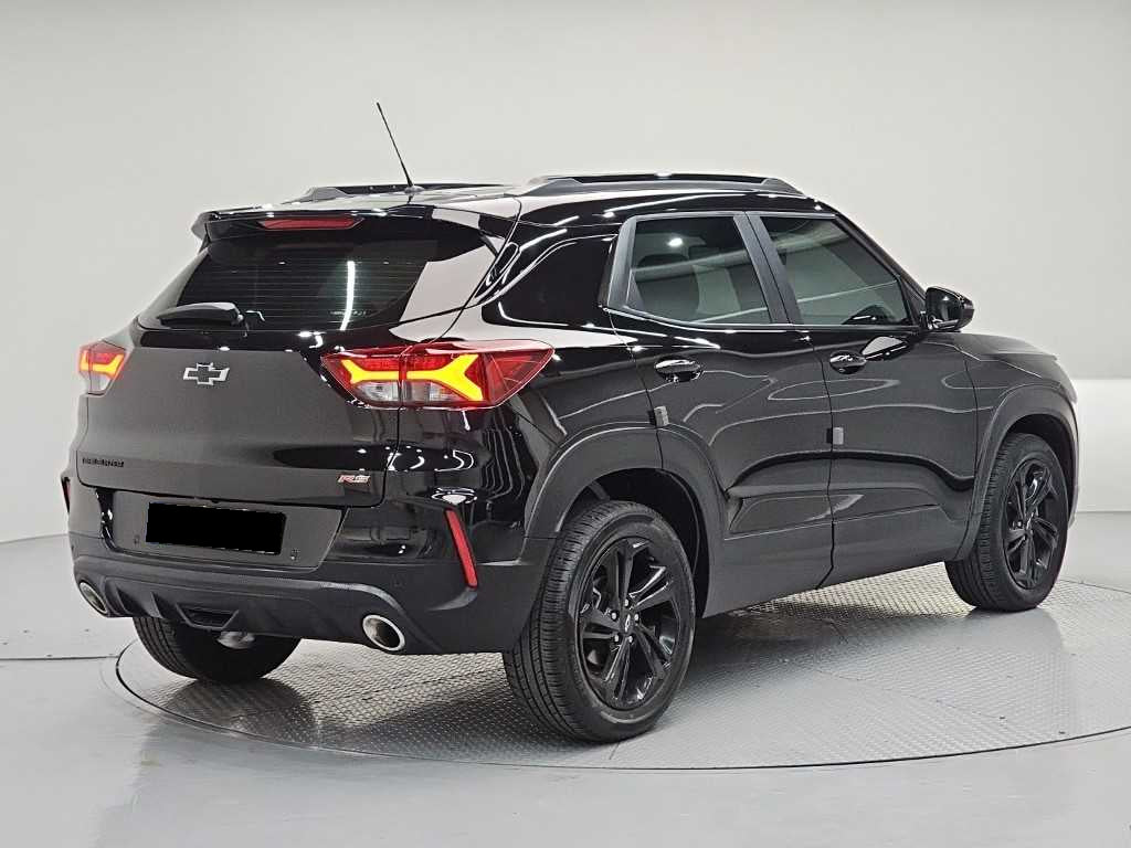 CHEVROLET Trailblazer — photo 04